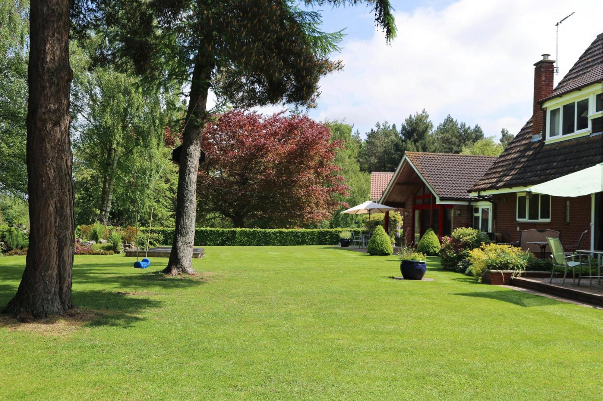 Surlingham Lodge Garden Cottage In Rspb Village Near נורוויץ'' מראה חיצוני תמונה